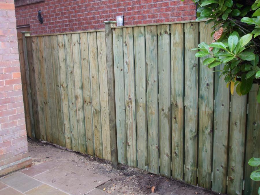 Gap Board Fencing Products Gates and fencing in York Sandalwood