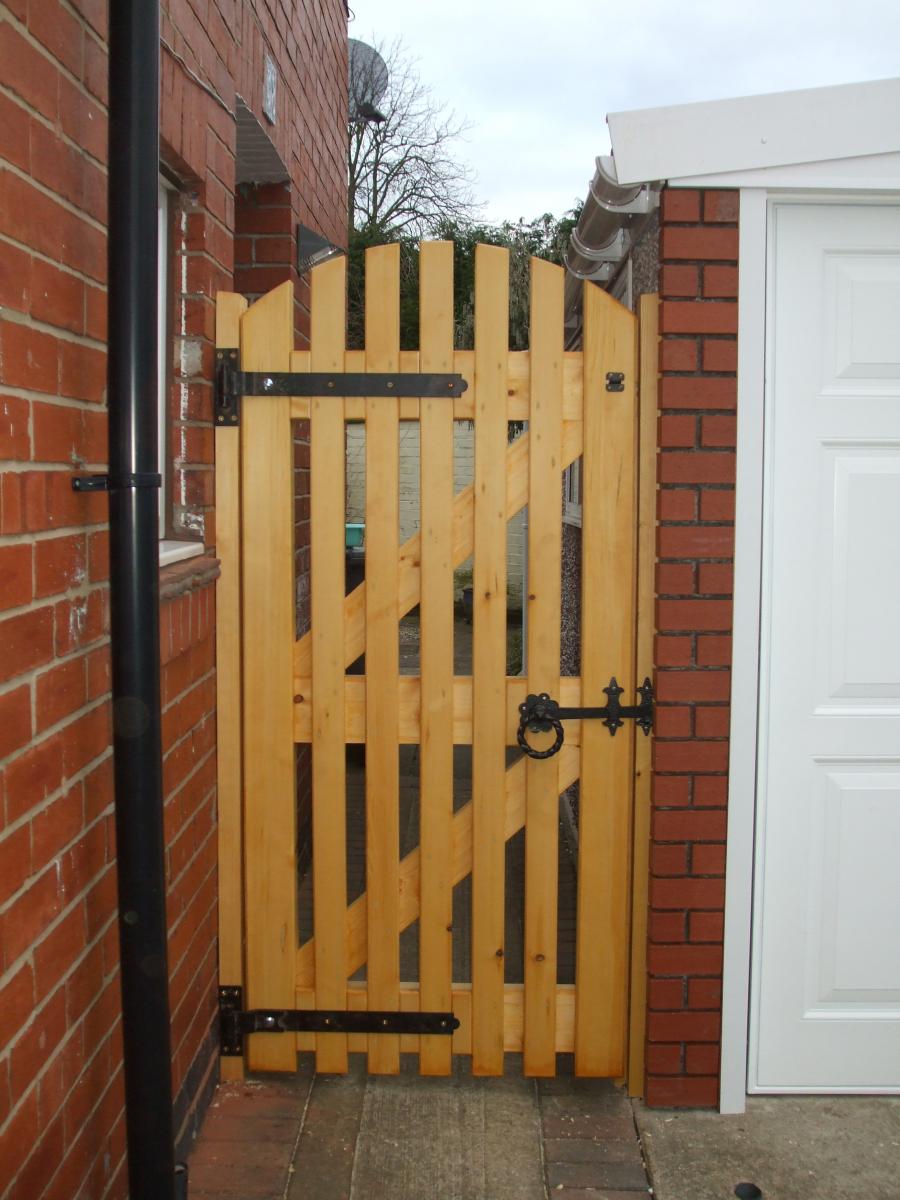 Framed Palisade Side Gates Products Gates and fencing in York