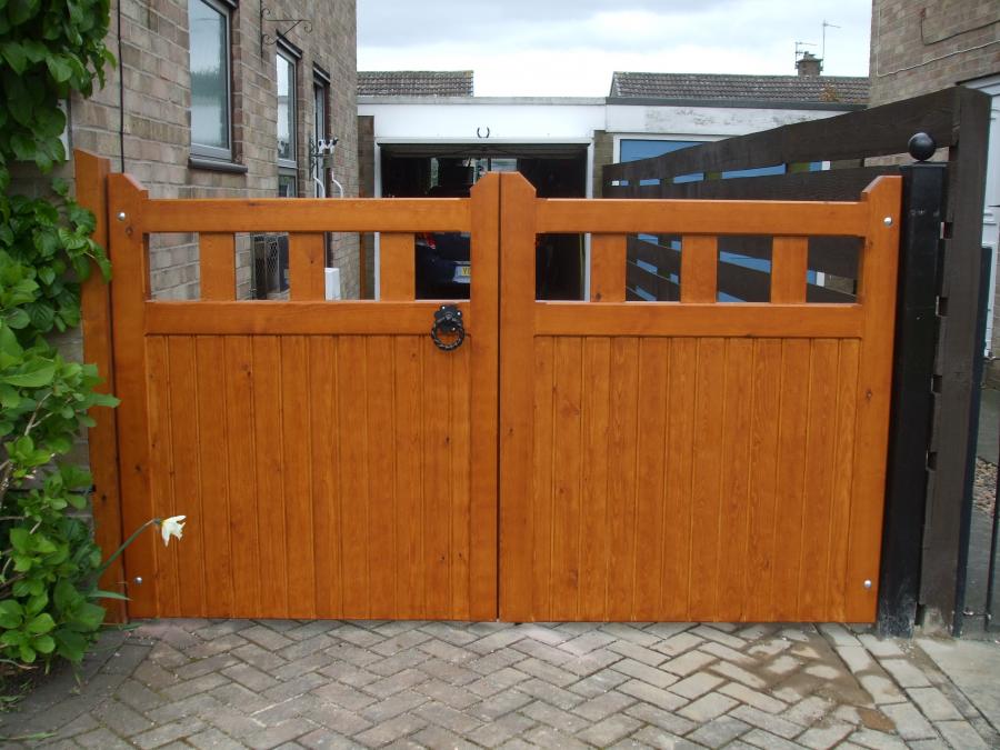 Builders Style Gates Products Gates and fencing in York