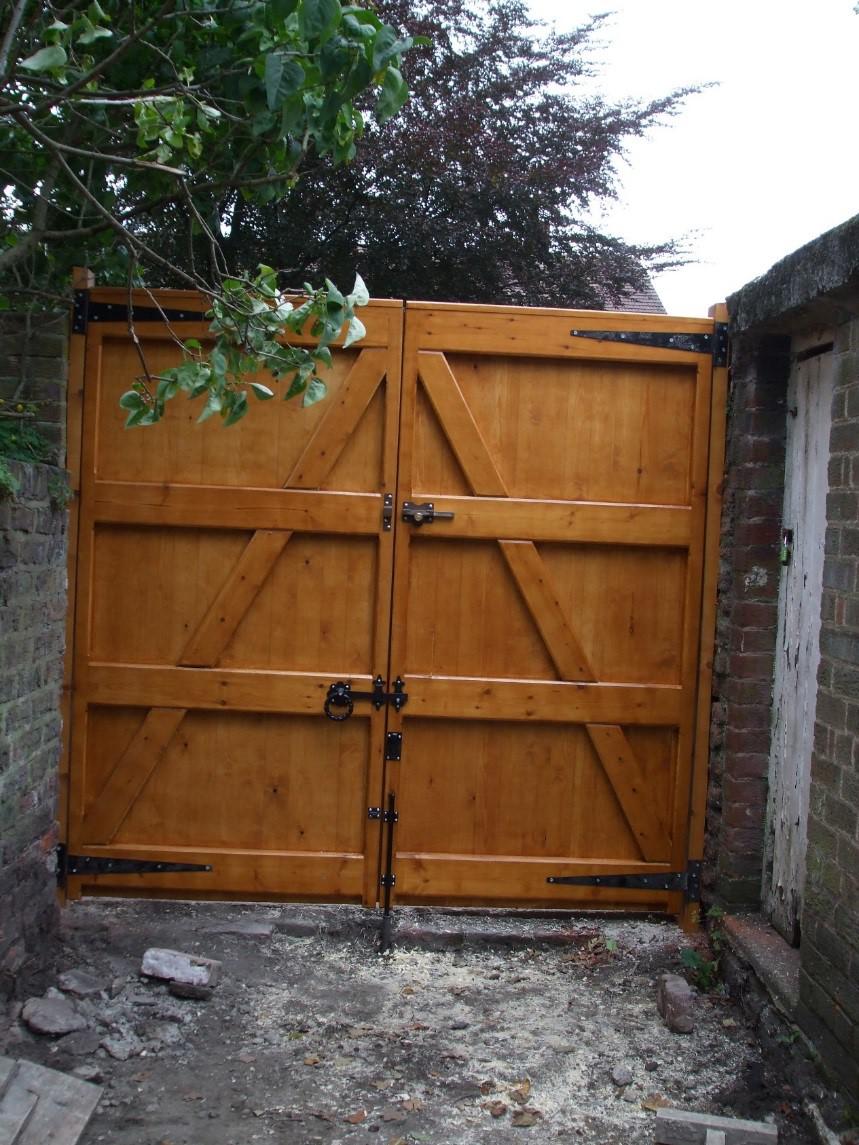 Straight Top Brace & Ledge Products Gates and fencing in York