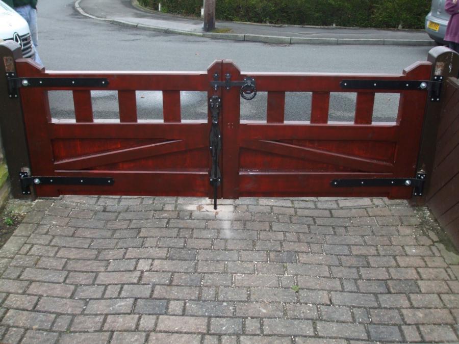 Builders Style Gates Products Gates and fencing in York