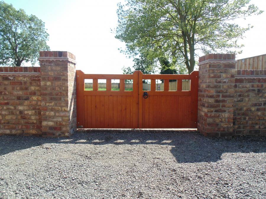 Builders Style Gates Products Gates and fencing in York