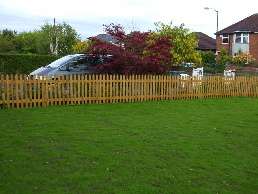 Palisade Fencing Products Gates and fencing in York Sandalwood