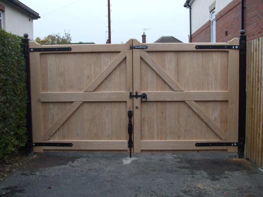 Straight Top Frame, Brace & Ledge (Hardwood) - Products - Gates and ...